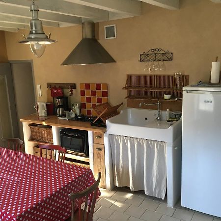 Gite Le Puy Rabasteau Chantonnay Exterior foto