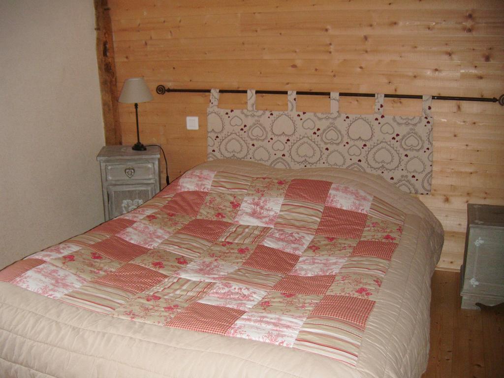 Gite Le Puy Rabasteau Chantonnay Habitación foto